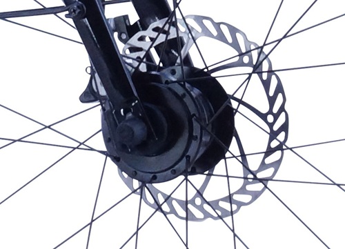 ●前後メカニカルディスクブレーキ制動力が高い本格ブレーキシステム