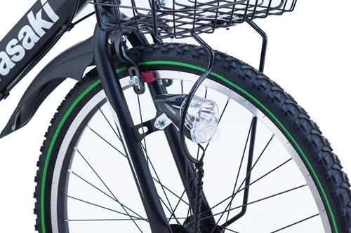 ●イルミネーション付きオートライト塾通いの夜間走行時でも安心のLEDオートライト付きです。ライトのサイドにはイルミネーション機能があり、車からの視認性が抜群です。イルミネーションは蓄電タイプなので、交差点での停車中も光りますので、とても安全です。