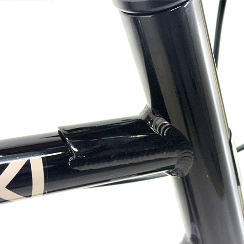 ●軽量6061アルミフレーム　剛性アップのガゼット溶接