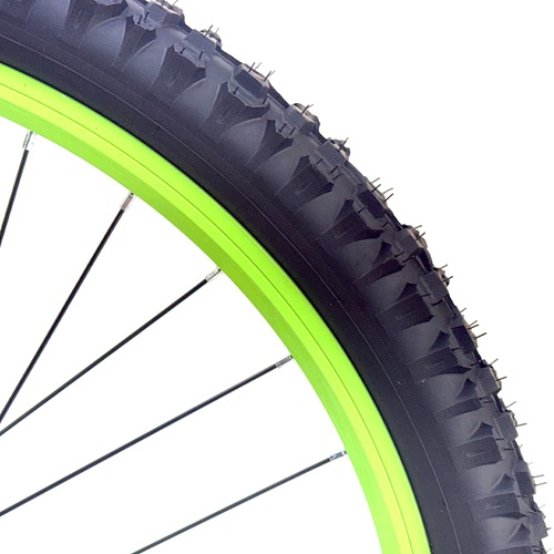 ●Wウォールアルミリム二層構造の剛性が高いリムが使われています。※実際には前後車輪のリムの色はグリーンカラーになります。●KENDA製　2.10ブロックタイヤ走破性が高いゴツゴツタイヤです。