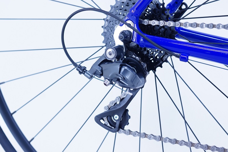 ●リアディレーラーSHIMANO RD-R2000「CLARIS」