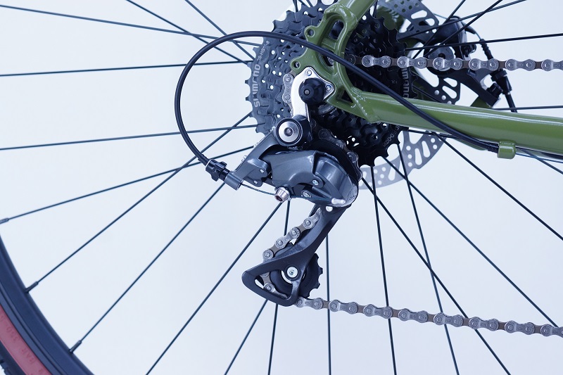 ●リアディレーラーSHIMANO RD-R2000「CLARIS」
