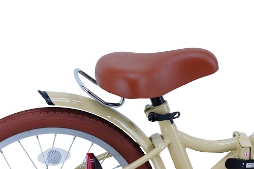 ●取っ手付きサドル自転車練習時に保護者の方がサポートしやすい手押し付きサドルです。●シートレバー簡単にサドルの高さ調整ができるクイックレリーズタイプのシートレバーです。
