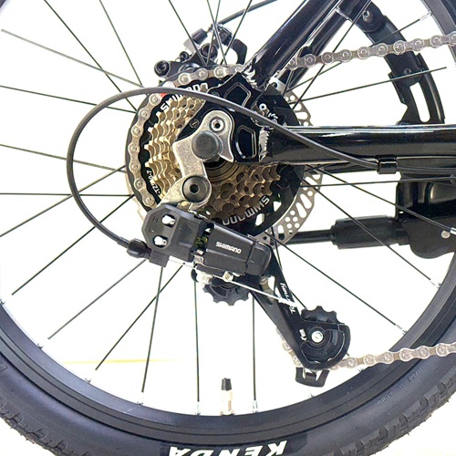 ●SHIMANO　TOURNY　７スピード坂道はもちろん長距離走行も楽に走行できます。